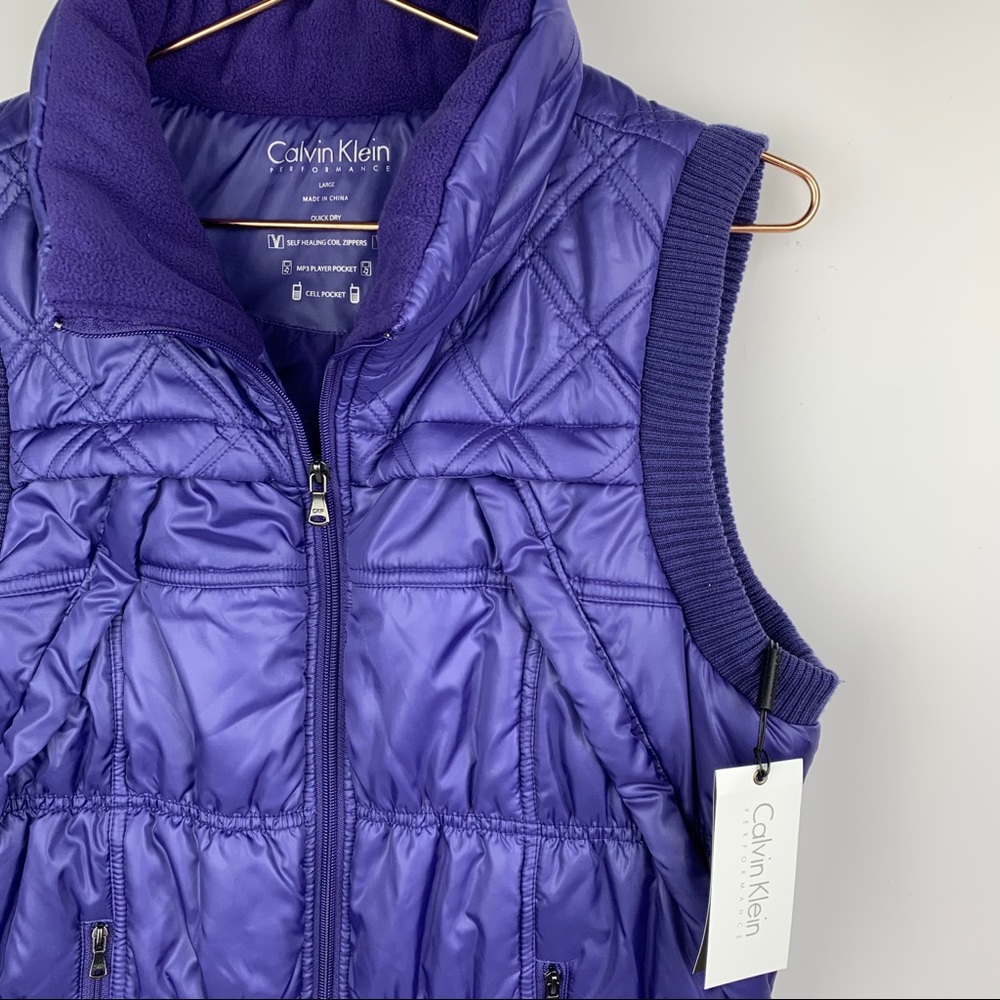 Calvin Klein Performance Puffer Vest - Picture 3 of 10